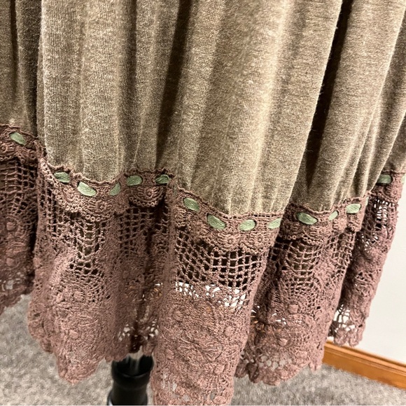 Ryu dirty olive color long sleeve Dress with crochet details - Picture 6 of 14